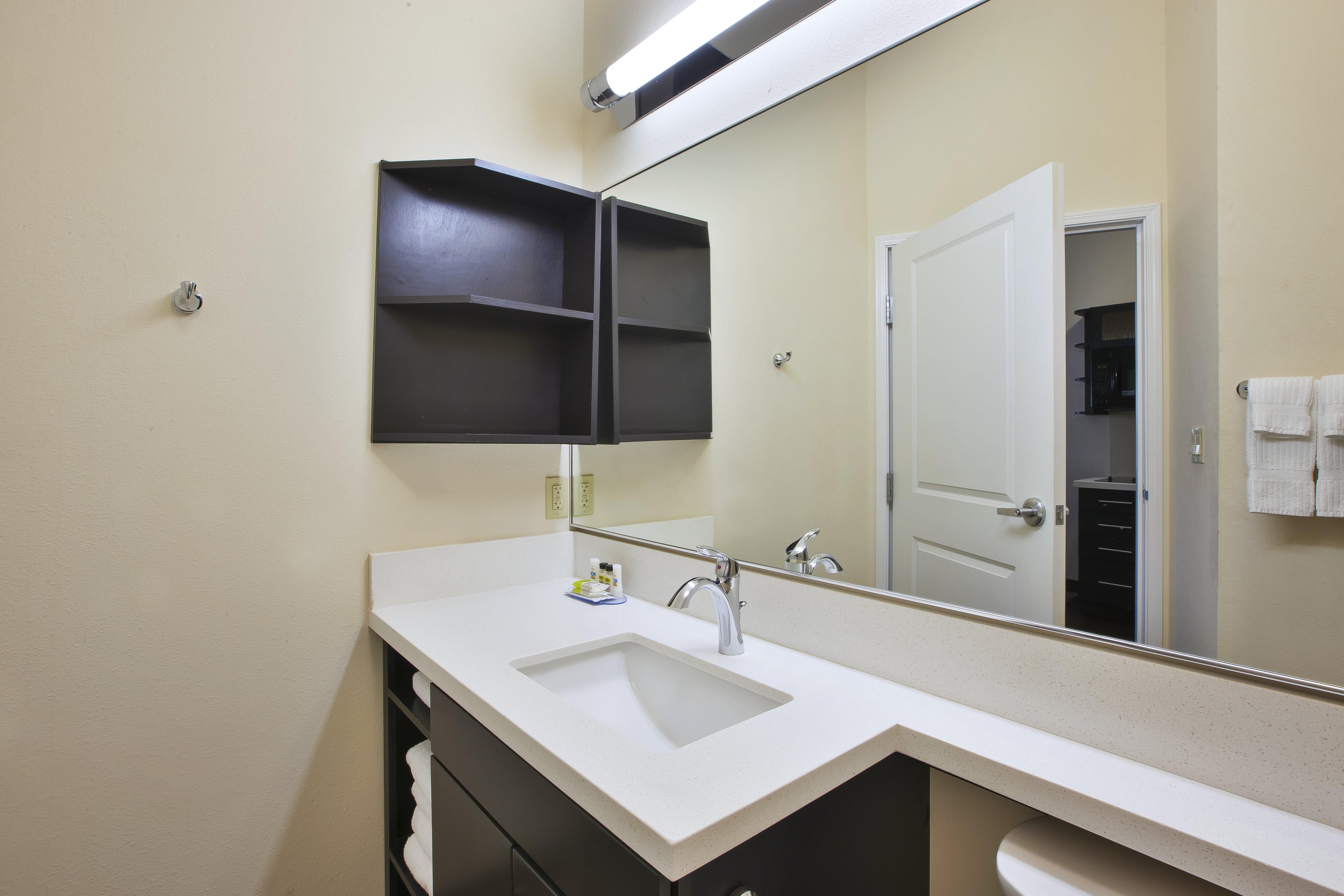 Candlewood Suites Morgantown-Univ West Virginia By Ihg Westover Exterior foto